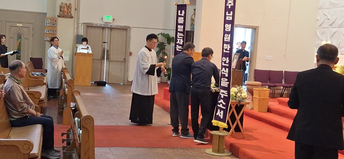 본당 안기민 사도 요한 신부님 모친 고 김순기 루갈다 자매님게서 선종하셨습니다.