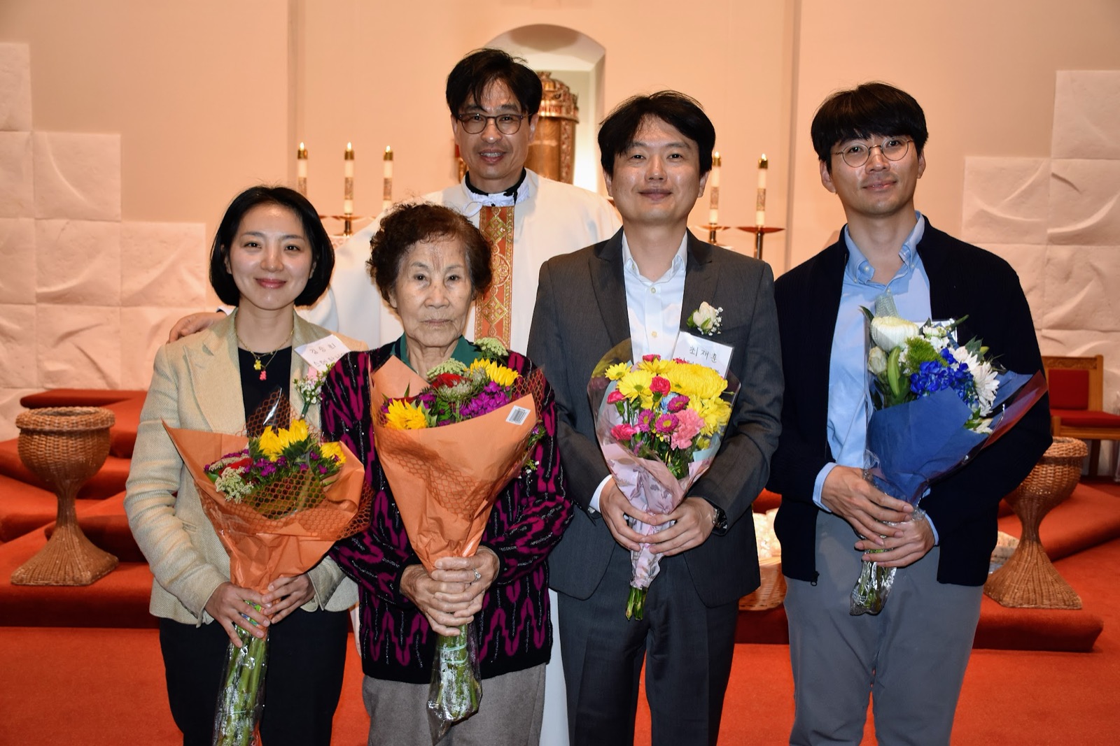 2023 파스카 성삼일: 부활성야 미사 – 세례식, 성금요일- 십자가 경배, 성목요일 발씸김 예식 성체 조배