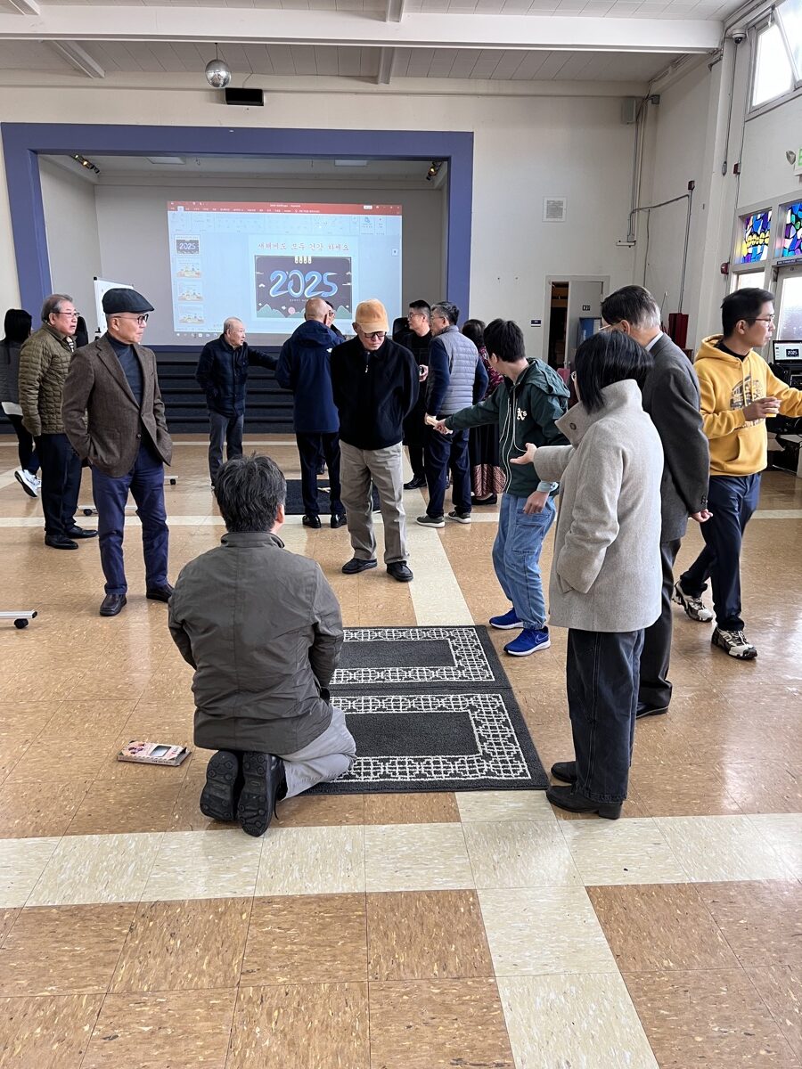 설날 합동위령미사, 구역 대항 윷놀이 와, 젠가 게임, 혼인갱신식(부부 축복식) 미사
