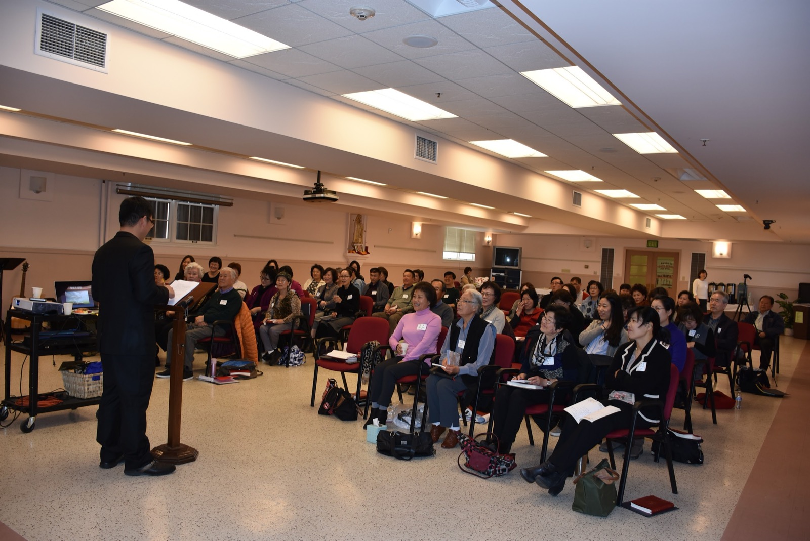 북가주 성령 쇄신 봉사회 일일 피정 Dominican Sisters of Mission San Jose  43326 Mission Circle Fremont 최기홍 바르톨로메오 신부