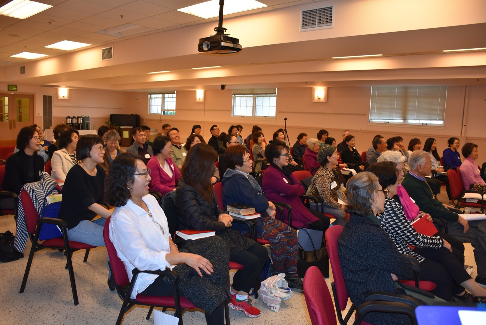 북가주 성령 쇄신 봉사회 일일 피정 Dominican Sisters of Mission San Jose  43326 Mission Circle Fremont 최기홍 바르톨로메오 신부