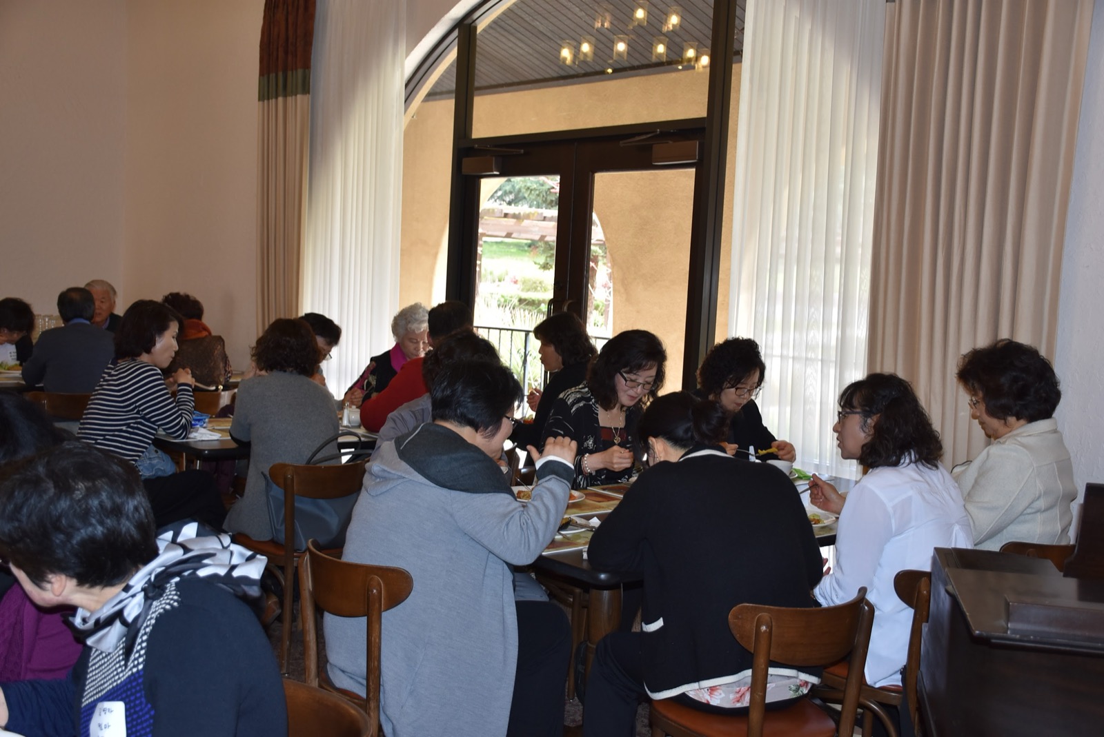 북가주 성령 쇄신 봉사회 일일 피정 Dominican Sisters of Mission San Jose  43326 Mission Circle Fremont 최기홍 바르톨로메오 신부