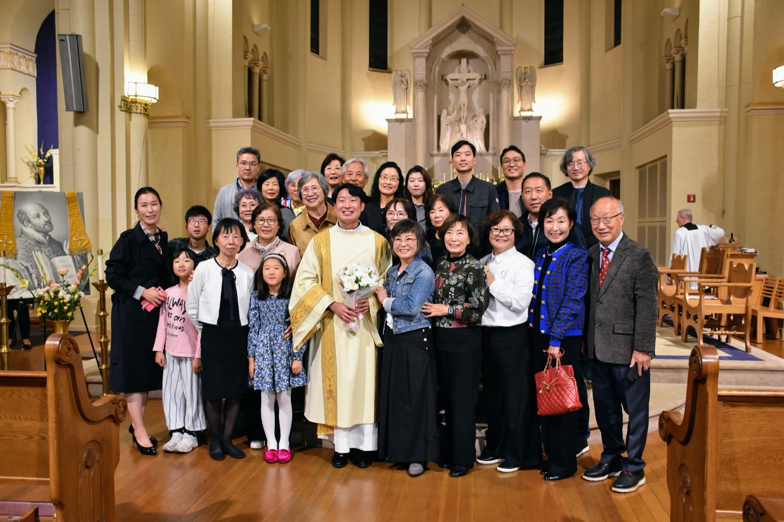 “진리를 찾고, 발견하고, 나누는 봉사자로”… 예수회 문영균 세례자 요한 수사, 美 오클랜드서 부제 서품